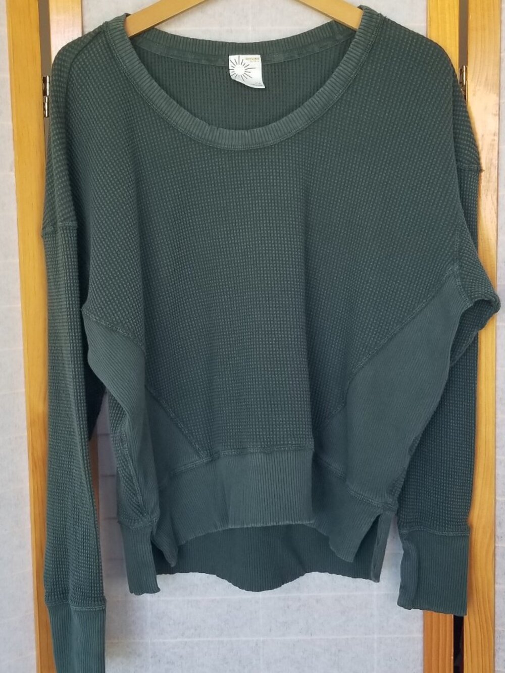 Offline by Aerie Green Waffle Sweatshirt Size Small Oversized Fit